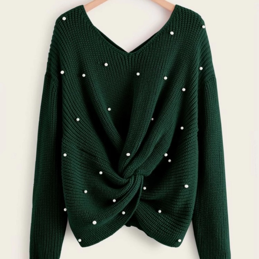 Pearl Beaded front twist PLUS Sweater